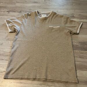 Men's Denim & Flower Beige Crewneck Pocket T-Shirt Size Small